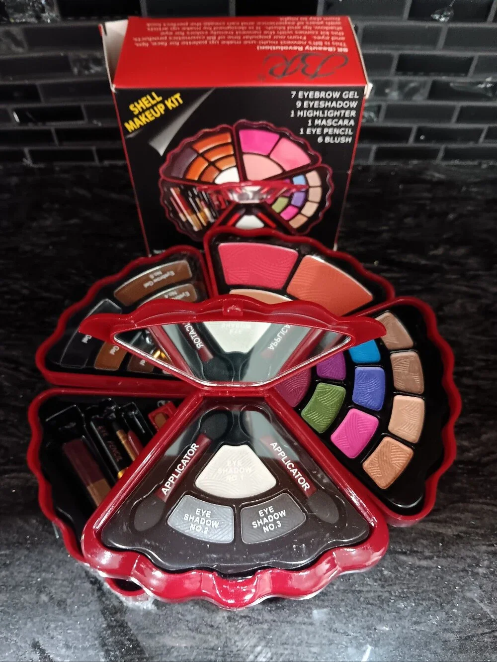 Beauty Revolution Shell Makeup Kit All-in-One Beauty Set